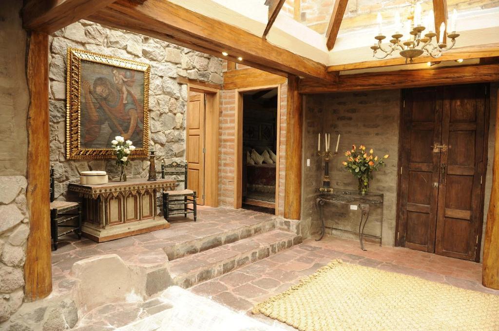 Hacienda Rumiloma Quito Rum bild